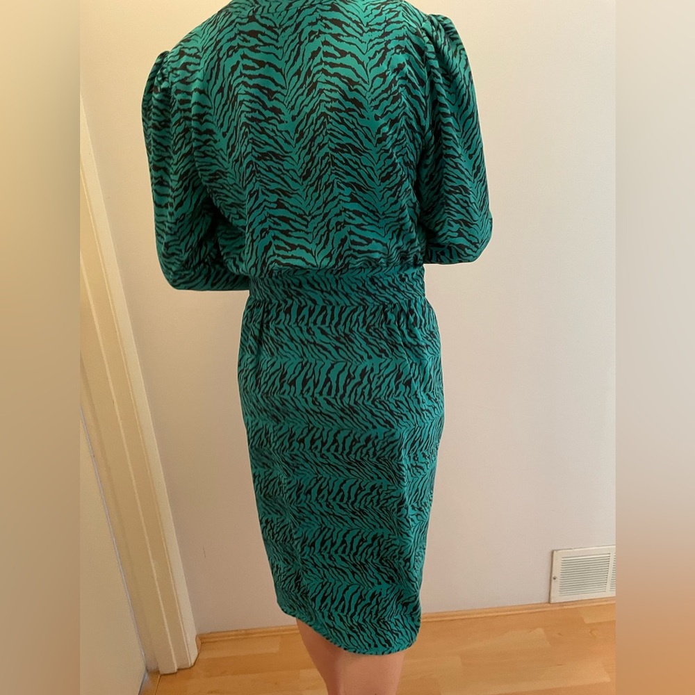 Vintage French 80s Herle Folle Paris Animal Tiger Print Dress - Picture 8 of 8